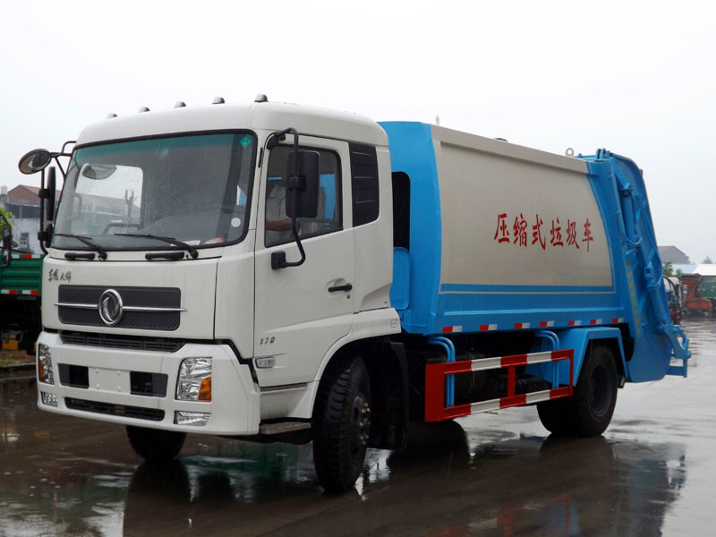 天錦壓縮式垃圾車(chē)